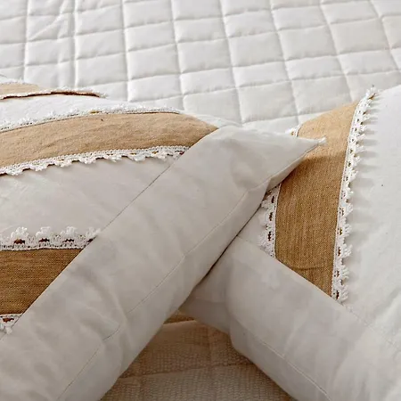 帕克维特多利亚假日之家旅馆